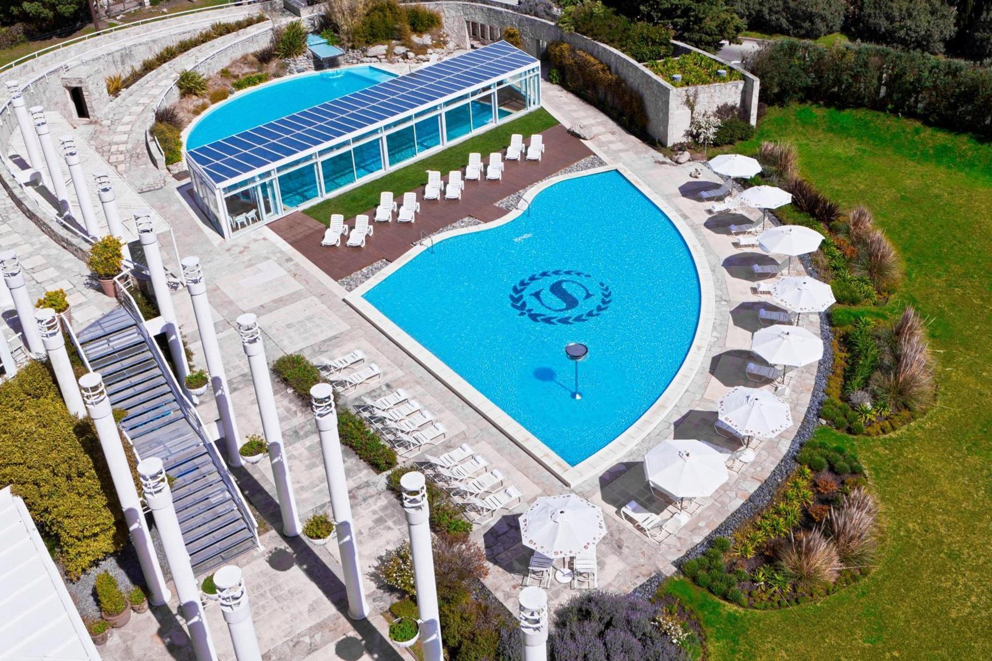 Sheraton Mar Del Plata Hotel Exterior photo The pool at the hotel