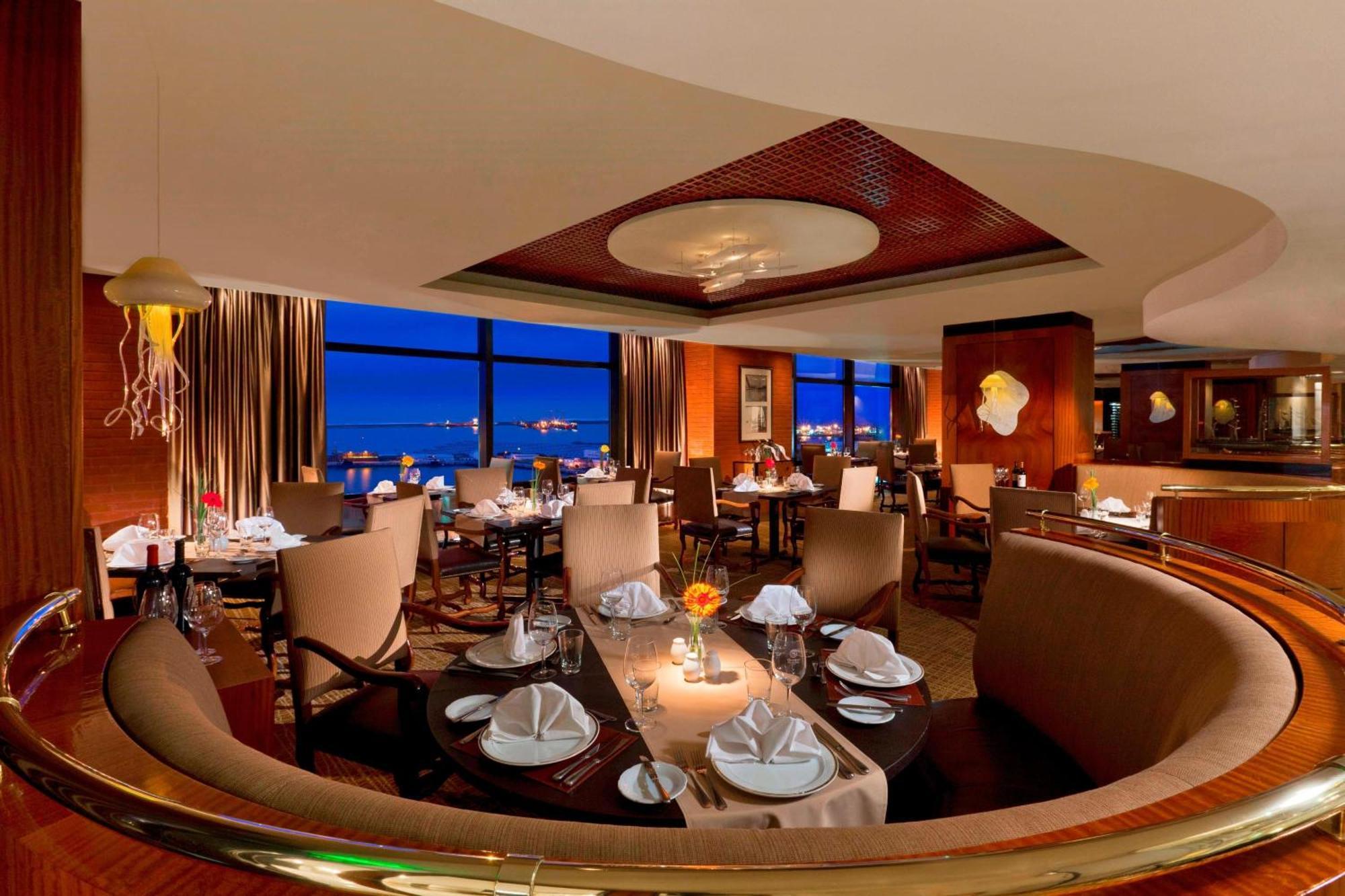 Sheraton Mar Del Plata Hotel Exterior photo The restaurant